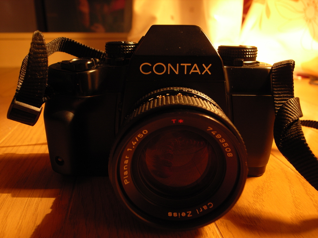 CONTAX ST