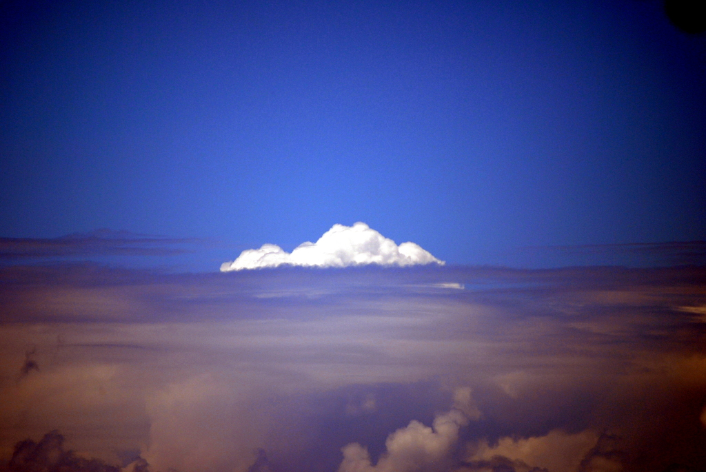 雲平線