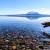 澄みわたる湖面
