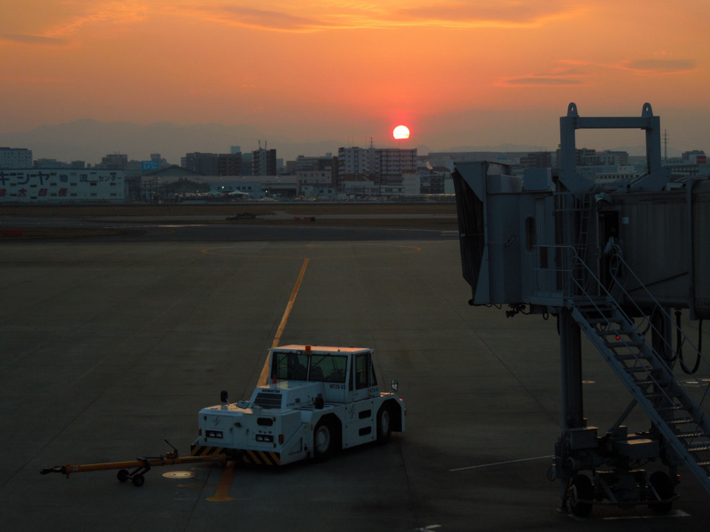夕暮の福岡