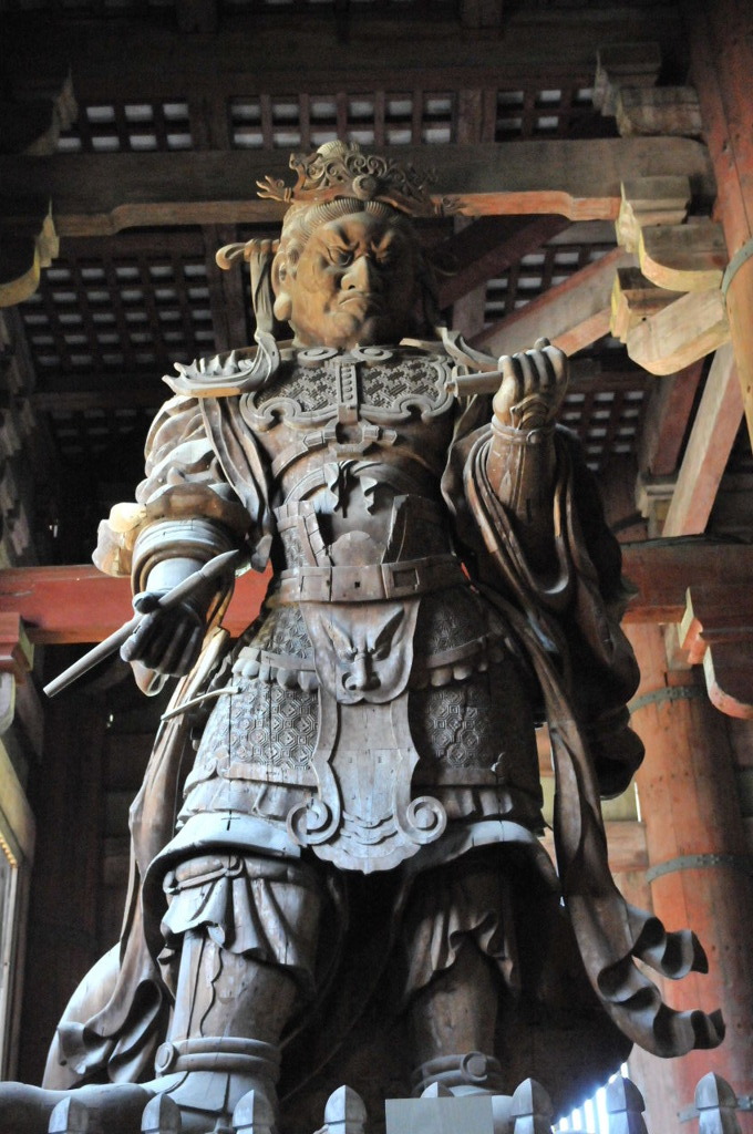 東大寺大仏殿にて