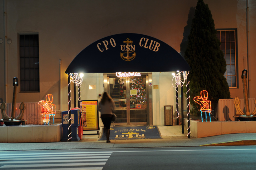 士官食堂の夜