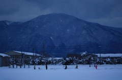 元気な子供ら