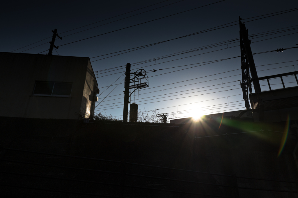陽は　もう傾いていた