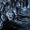 湖氷雫滴
