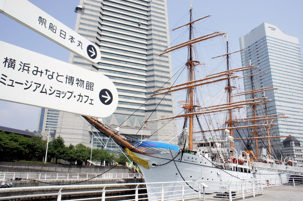 帆船　日本丸