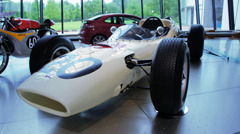 HONDA  RA271