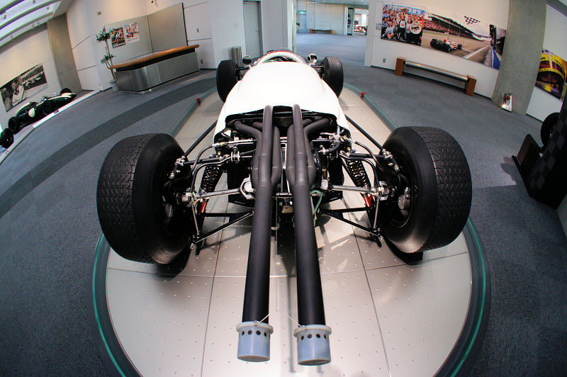 HONDA  RA272