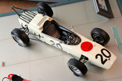 HONDA  RA271