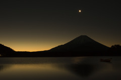 夜明け