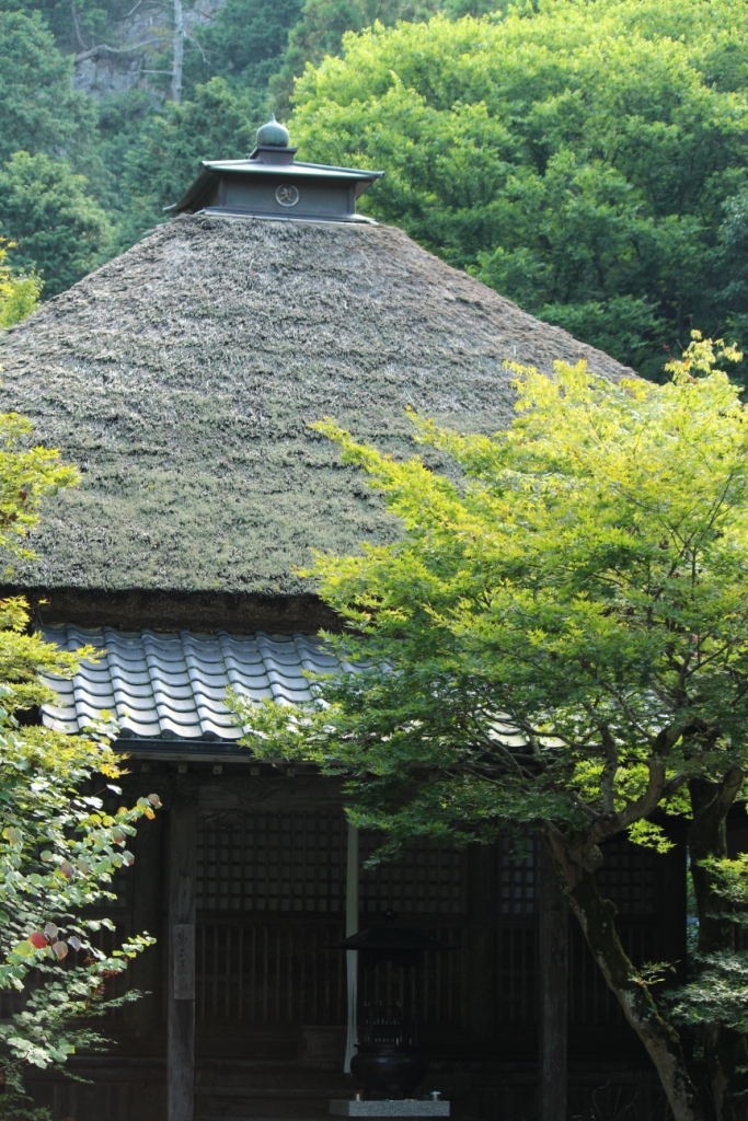 岩瀧寺　境内