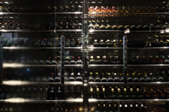 Wine-locker