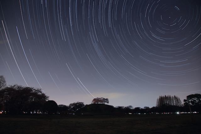さきたま古墳の夜
