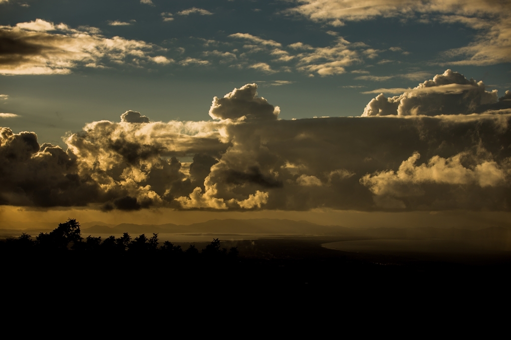 今日の雲