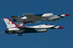 2009浜松基地航空祭サンダーバーズ予行