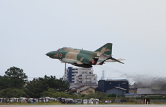 RF-4