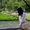 そうだコイに餌やろう