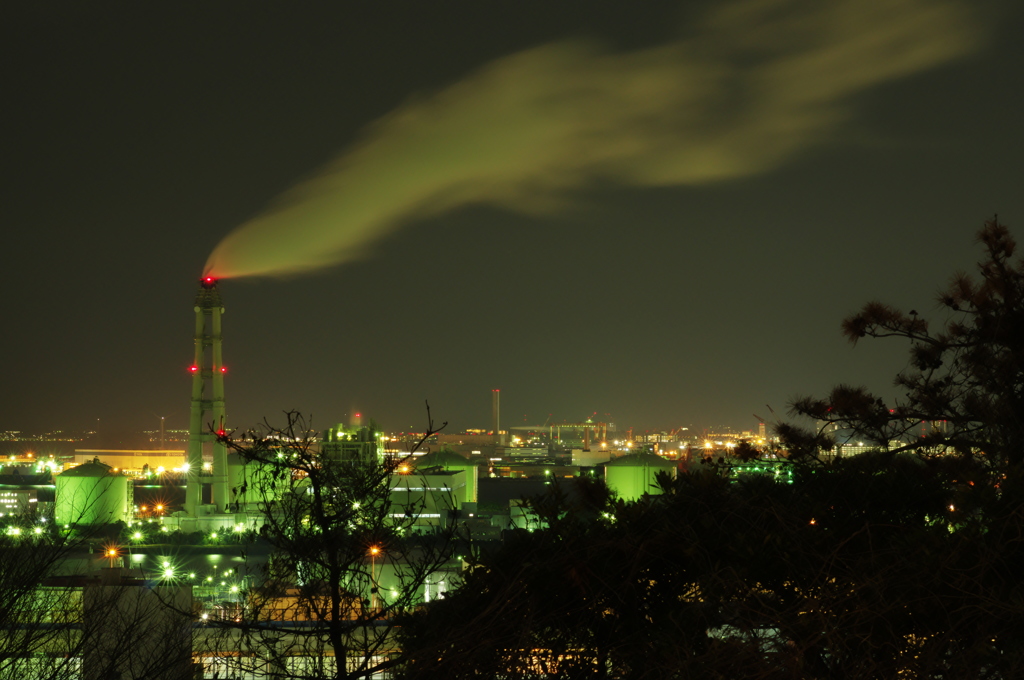 魔女の舞い降りる夜