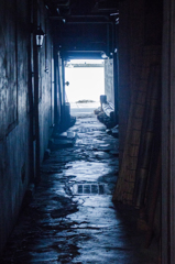 路地裏