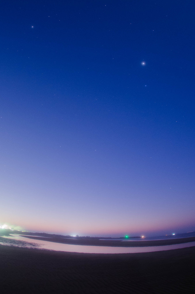 夜と朝の間