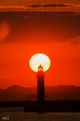 灯台と夕陽　その2