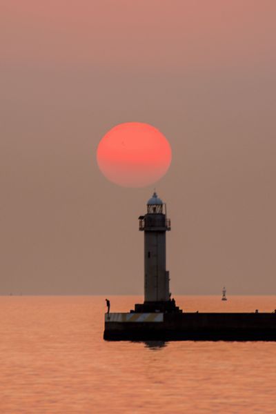 灯台と夕陽　その3