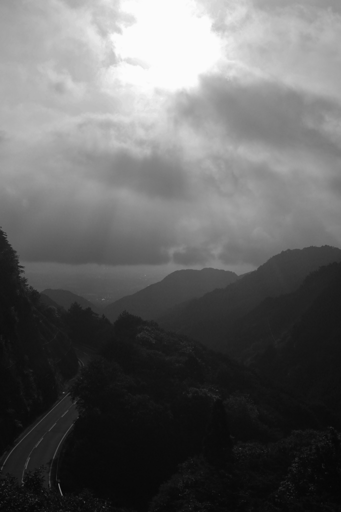 雲からの太陽光