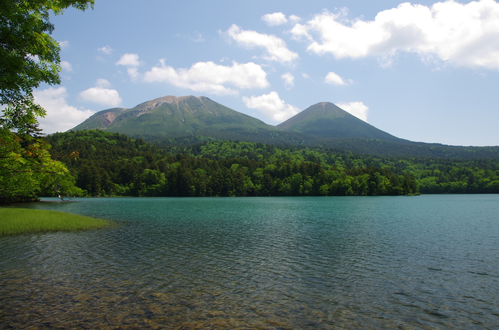 雌阿寒岳