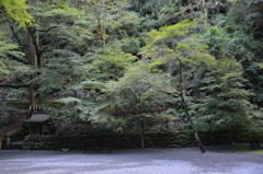 貴船神社境内