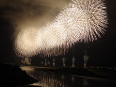 長岡花火　米百俵花火