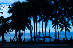 kalakaua ave.