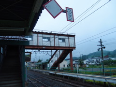 下湯沢駅　ホーム　2/2
