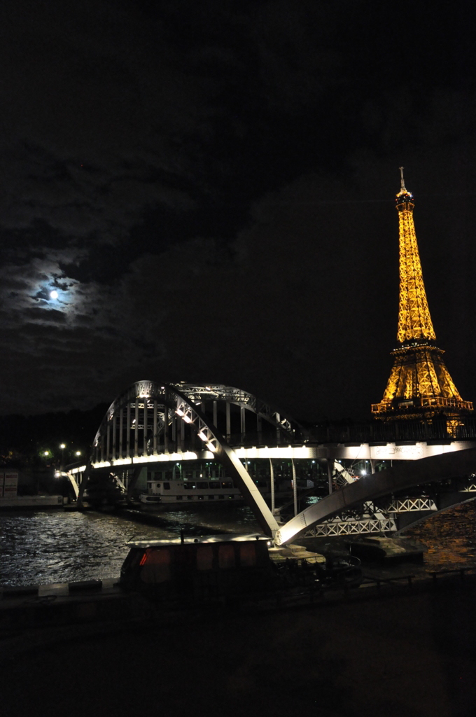 【Paris】