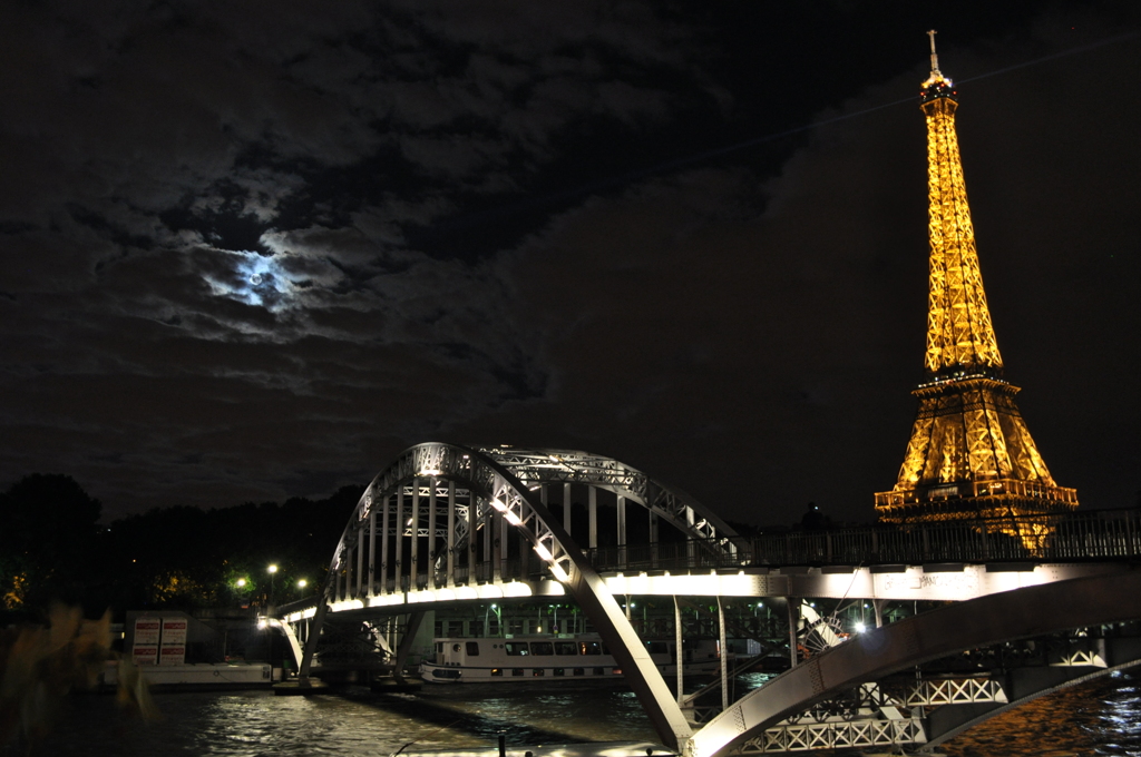 【Paris】