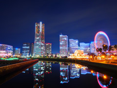 横浜 reflection