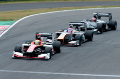 2014　鈴鹿　SUPER FORMULA　決勝　接戦2