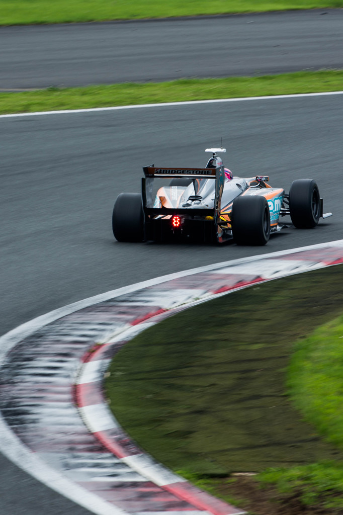 2014　富士　SUPER FORMULA　第３戦　決勝　01