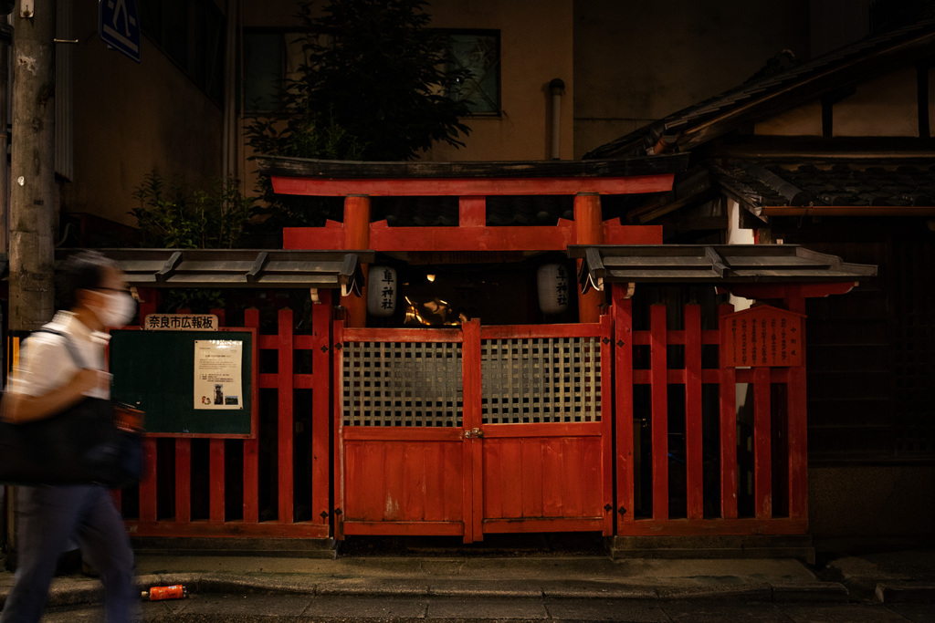 隼神社