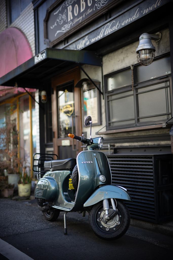 ベスパの似合う街角