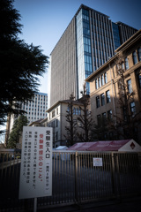 都の北西にある杜を目指せ