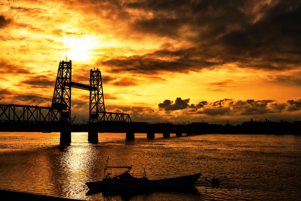 雨上がりの夕景