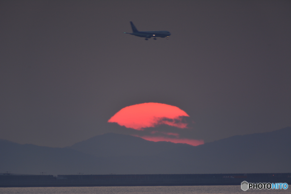 2018-3-24 夕日と飛行機4