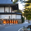 朝の高野山修行僧
