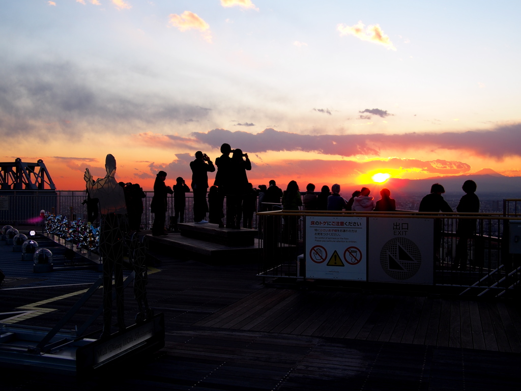 六本木ヒルズ　スカイデッキからの夕焼け