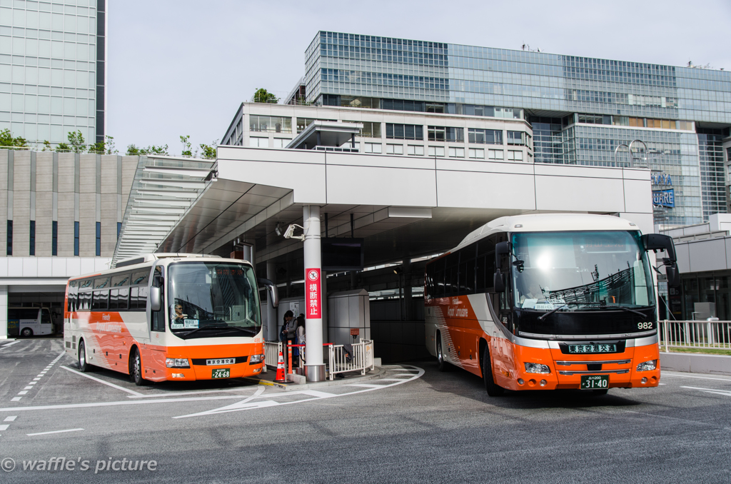 バスタ新宿　空港リムジンバス