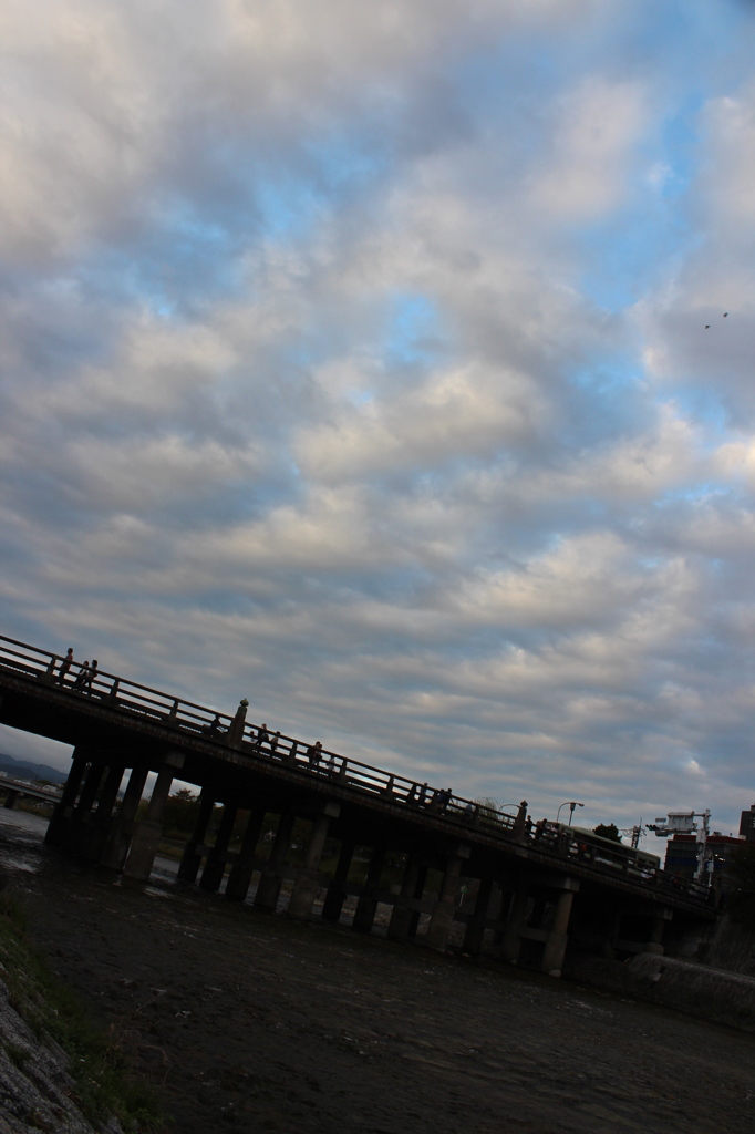 三条大橋