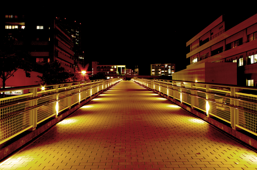 HAT神戸スロープ陸橋