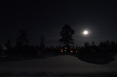 月がめちゃくちゃ明るかった【フィンランド/サーリセルカにて】