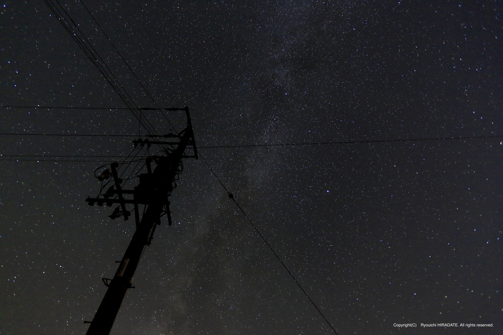 見上げた夜空
