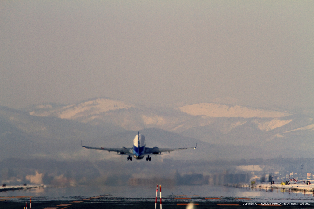 旭川空港　離陸